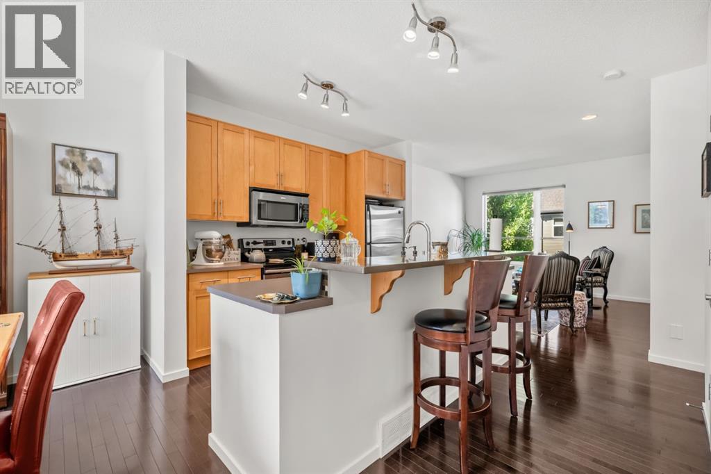 150 Chapalina Square SE - 3