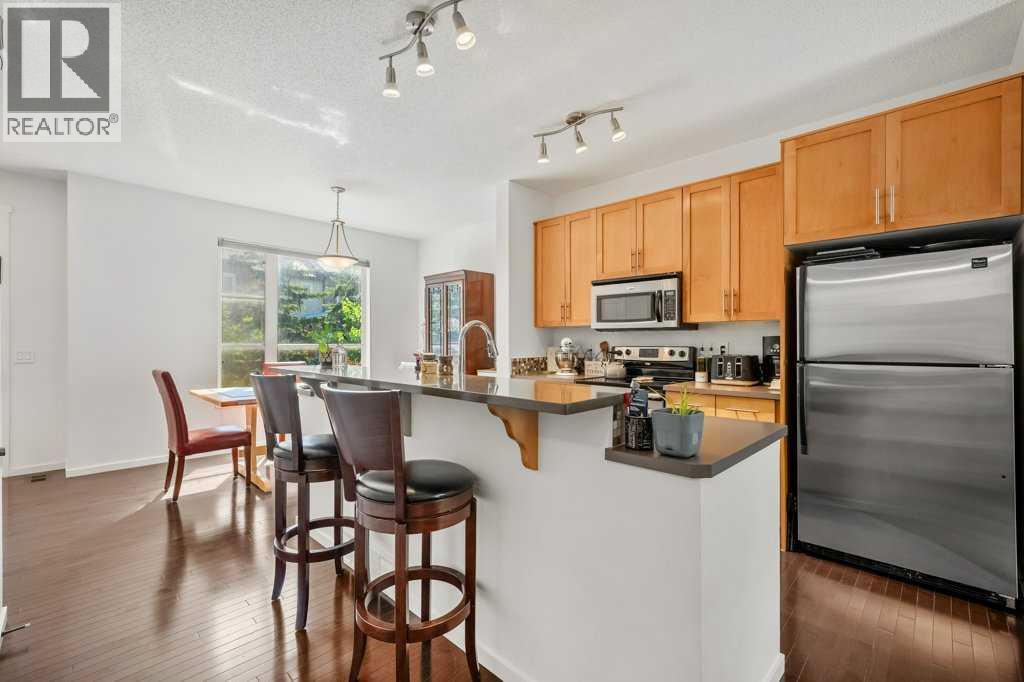 150 Chapalina Square SE - 5