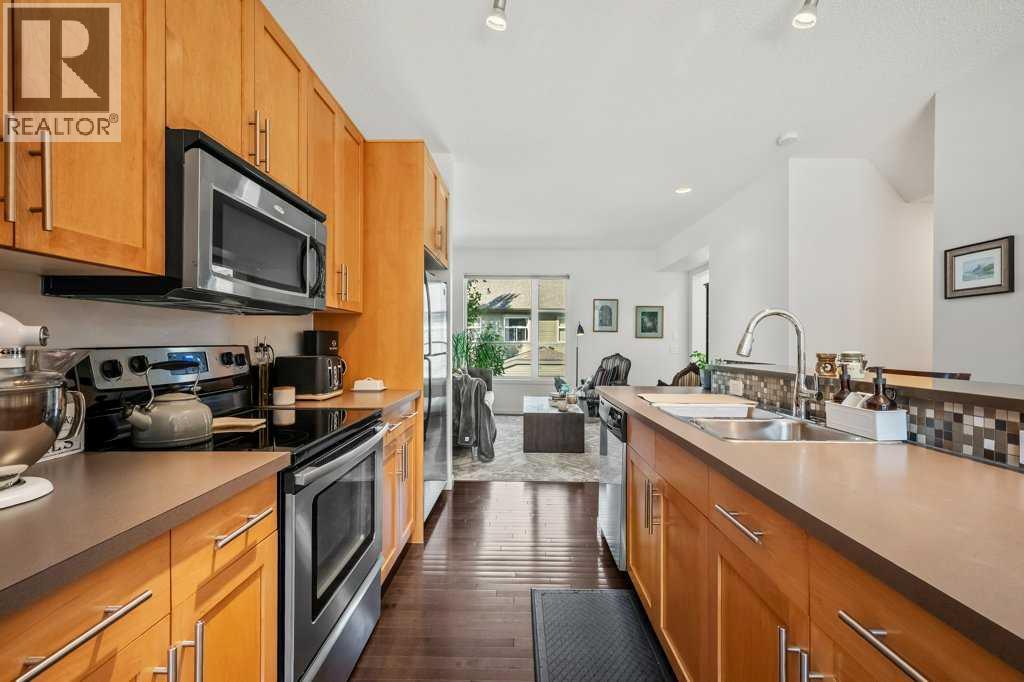 150 Chapalina Square SE - 4