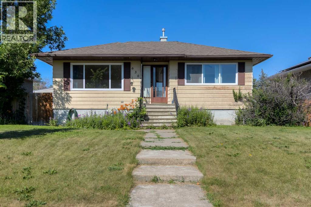 630 10 Street N - 1