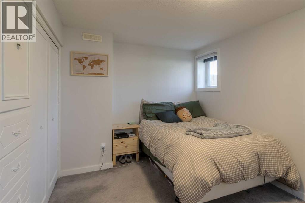 630 10 Street N - 25