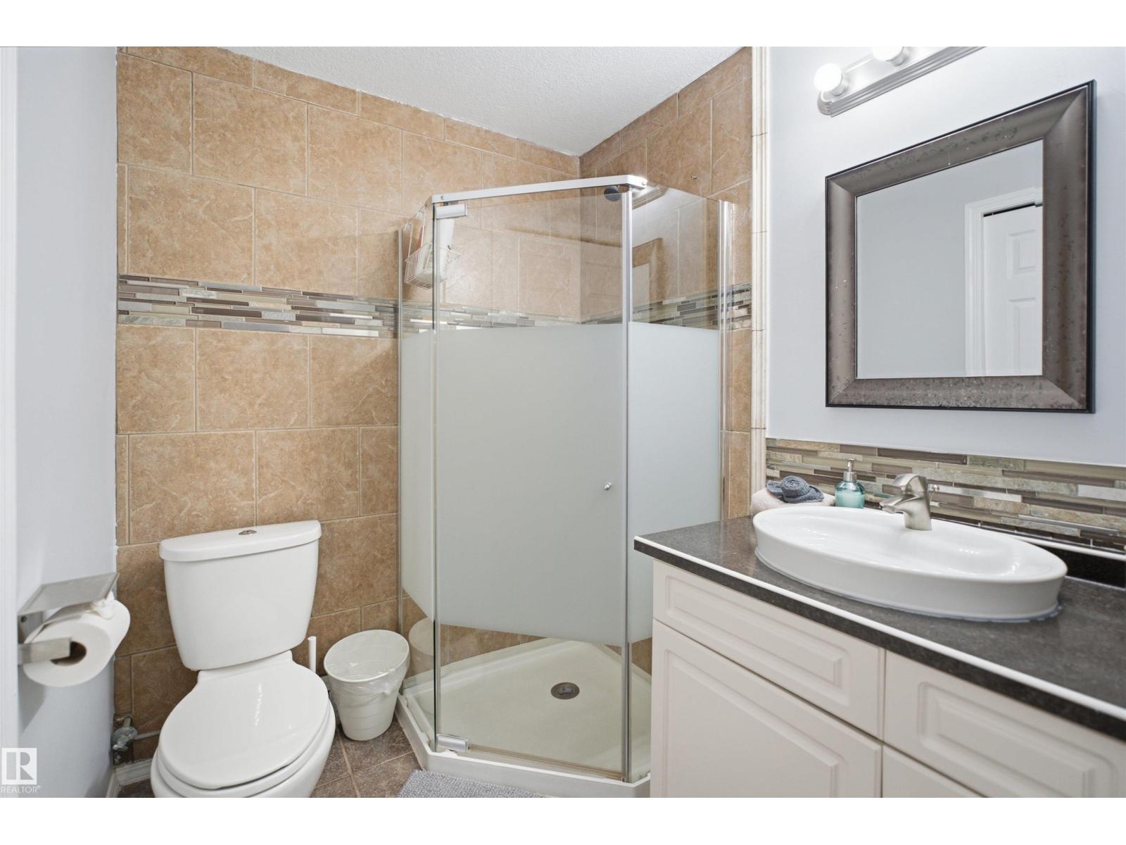 #92 230 Edwards drive SW - Image 32