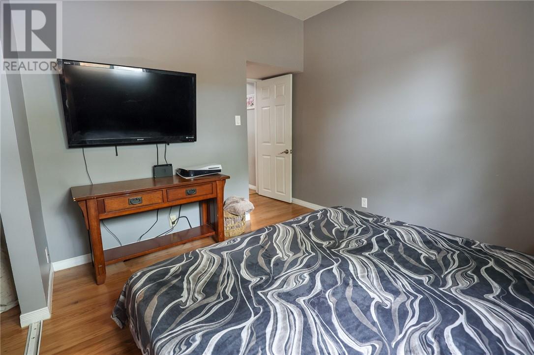 415 Wood Street - 23