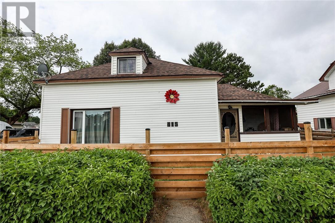 415 Wood Street - 37
