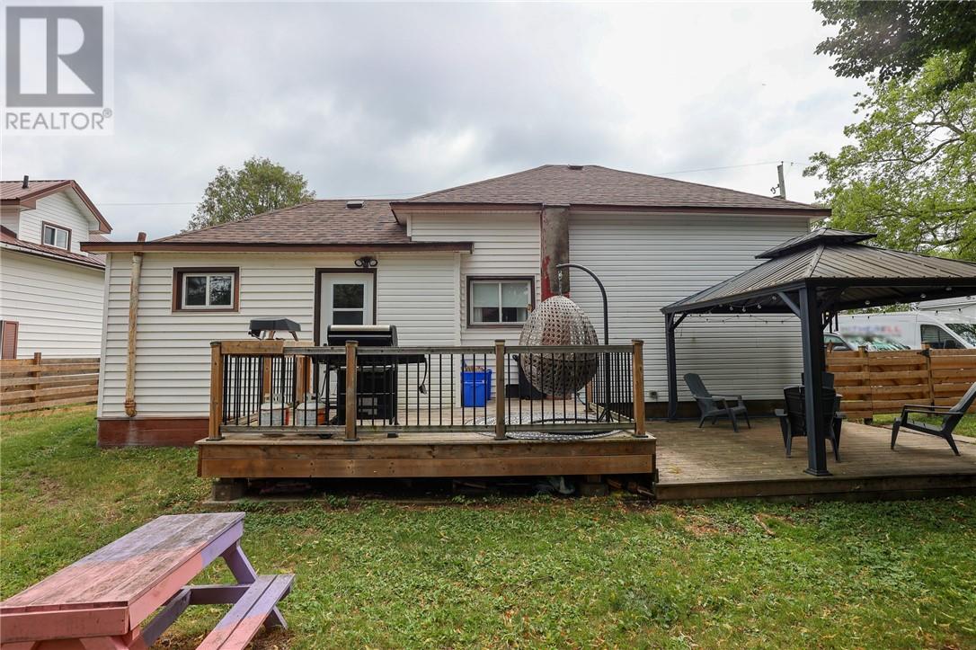 415 Wood Street - 6