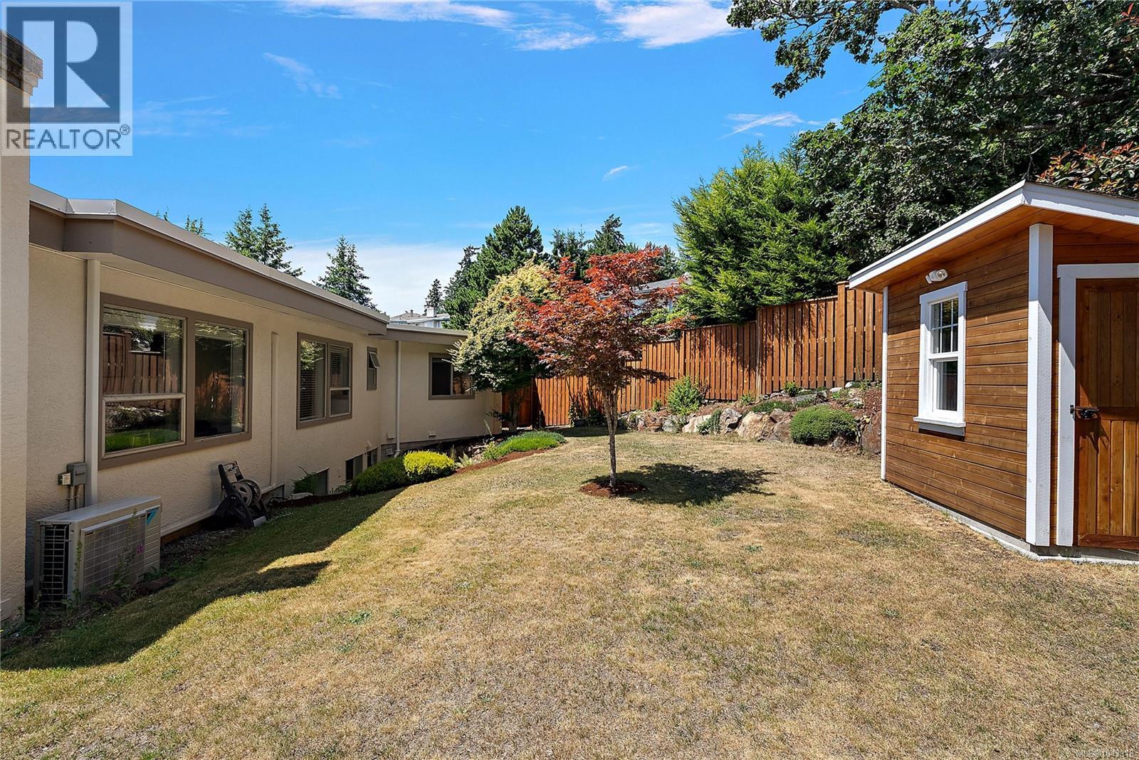 4607 Boulderwood Dr - 37