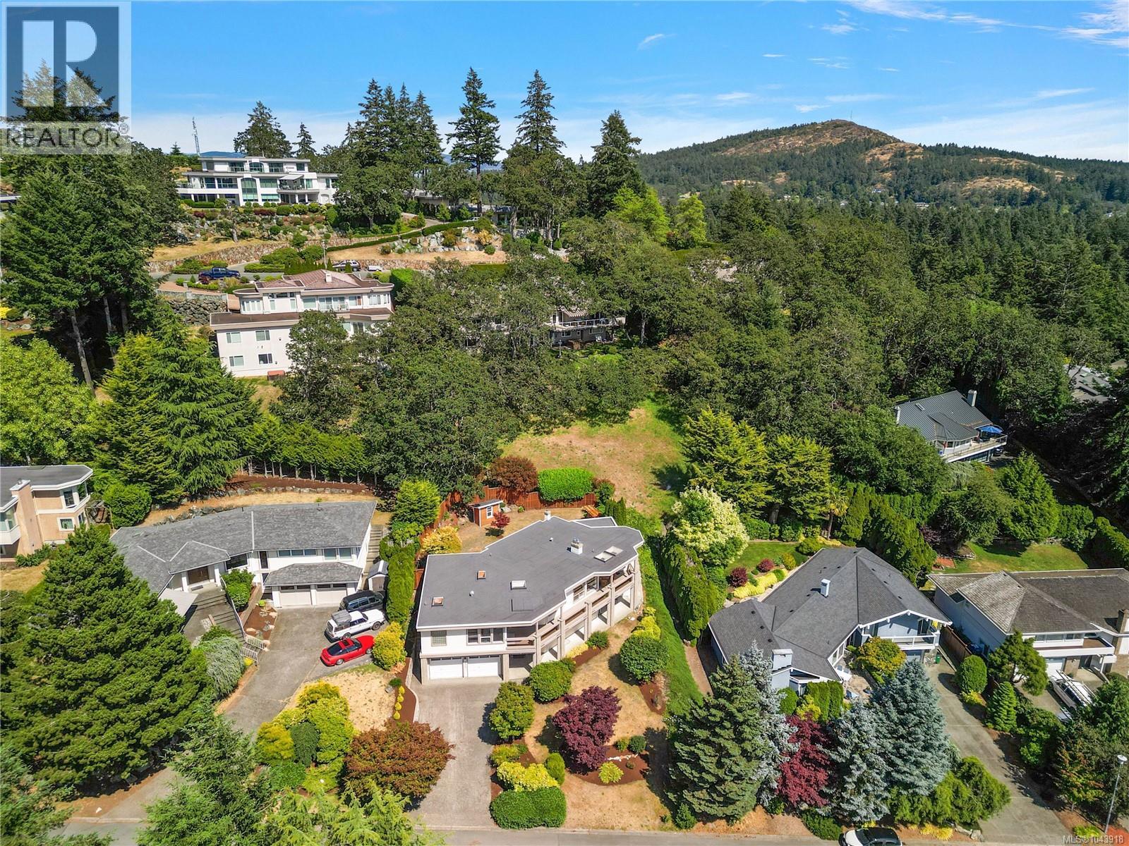 4607 Boulderwood Dr - 43