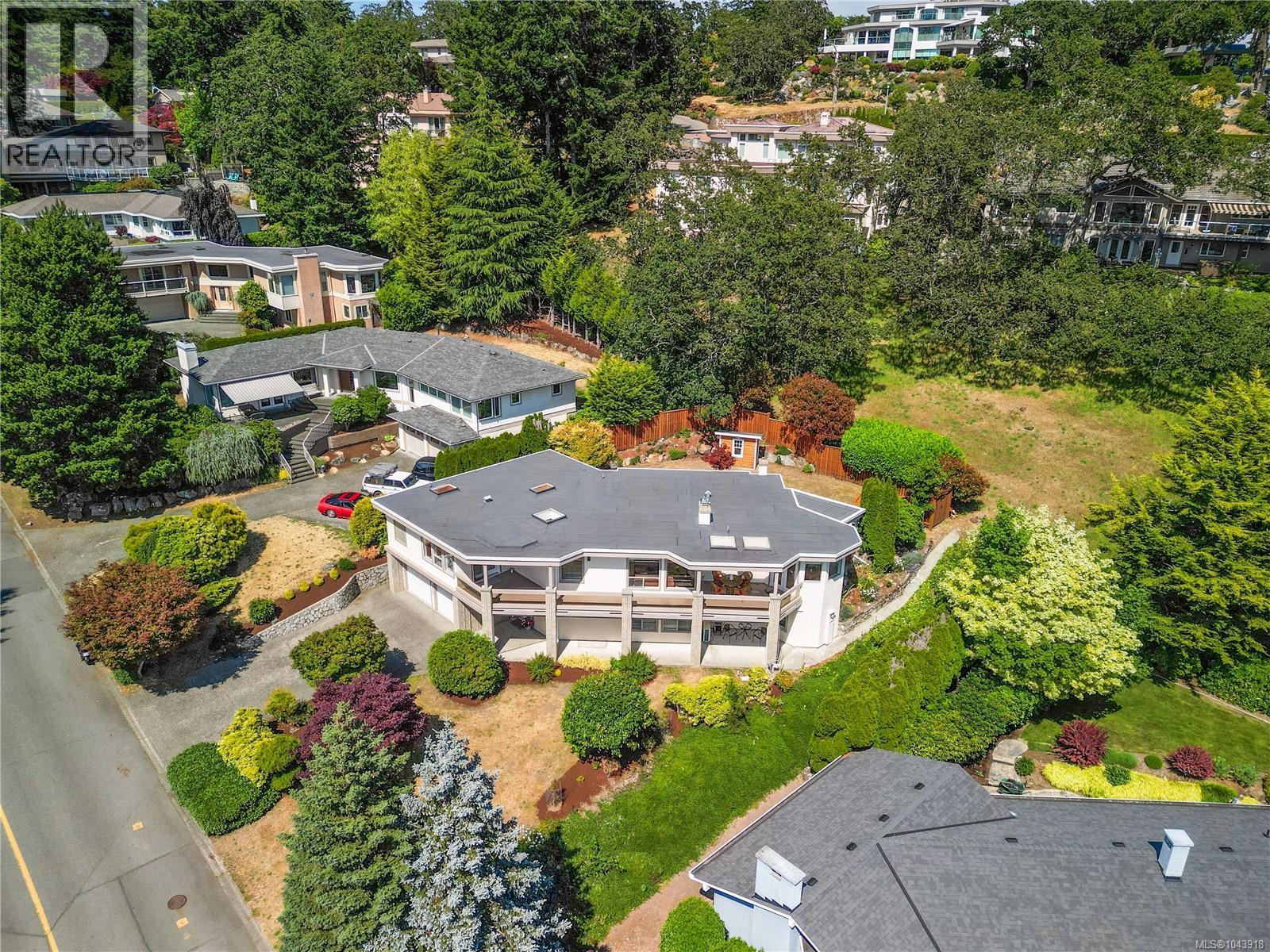 4607 Boulderwood Dr - 44