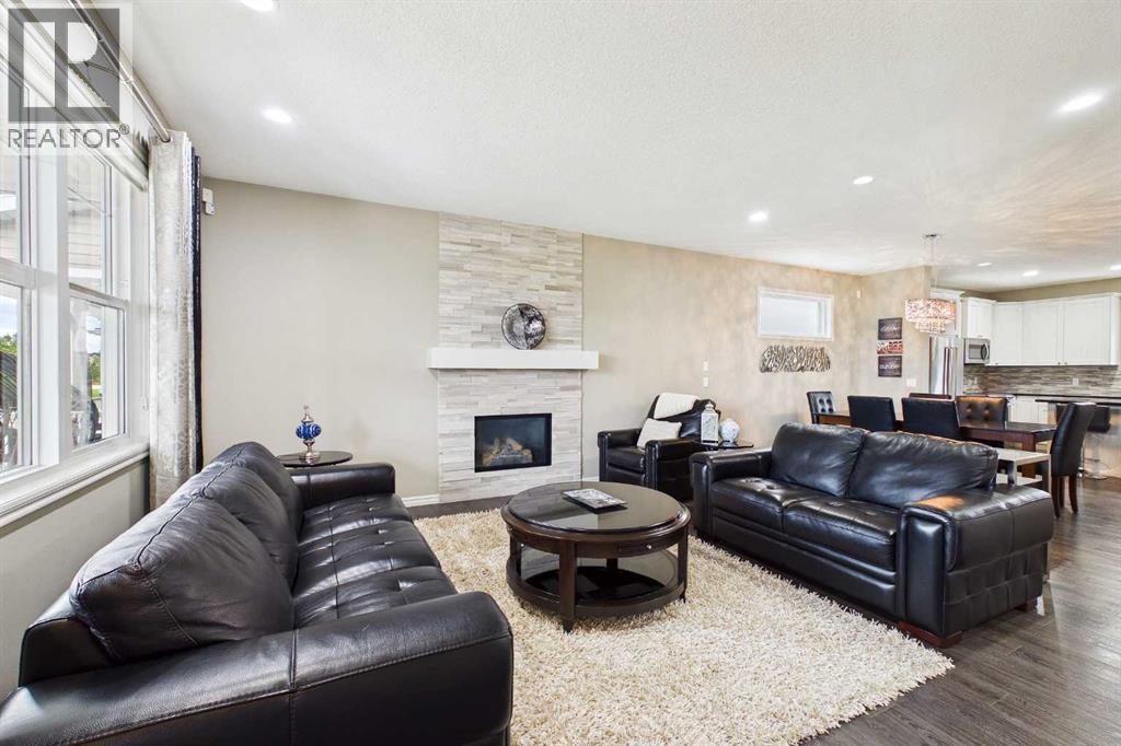 83 Redstone Gardens NE - 7