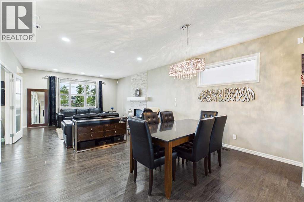 83 Redstone Gardens NE - 11