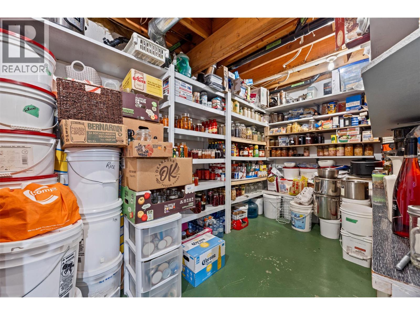 10737 Highway 33 E - 50