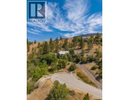 11451 Dakota Road, Lake Country, BC V4V1X1 Photo 16