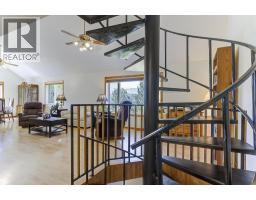 11451 Dakota Road, Lake Country, BC V4V1X1 Photo 18
