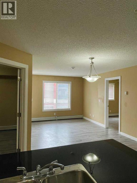 #6210 403 Mackenzie Way SW - 16