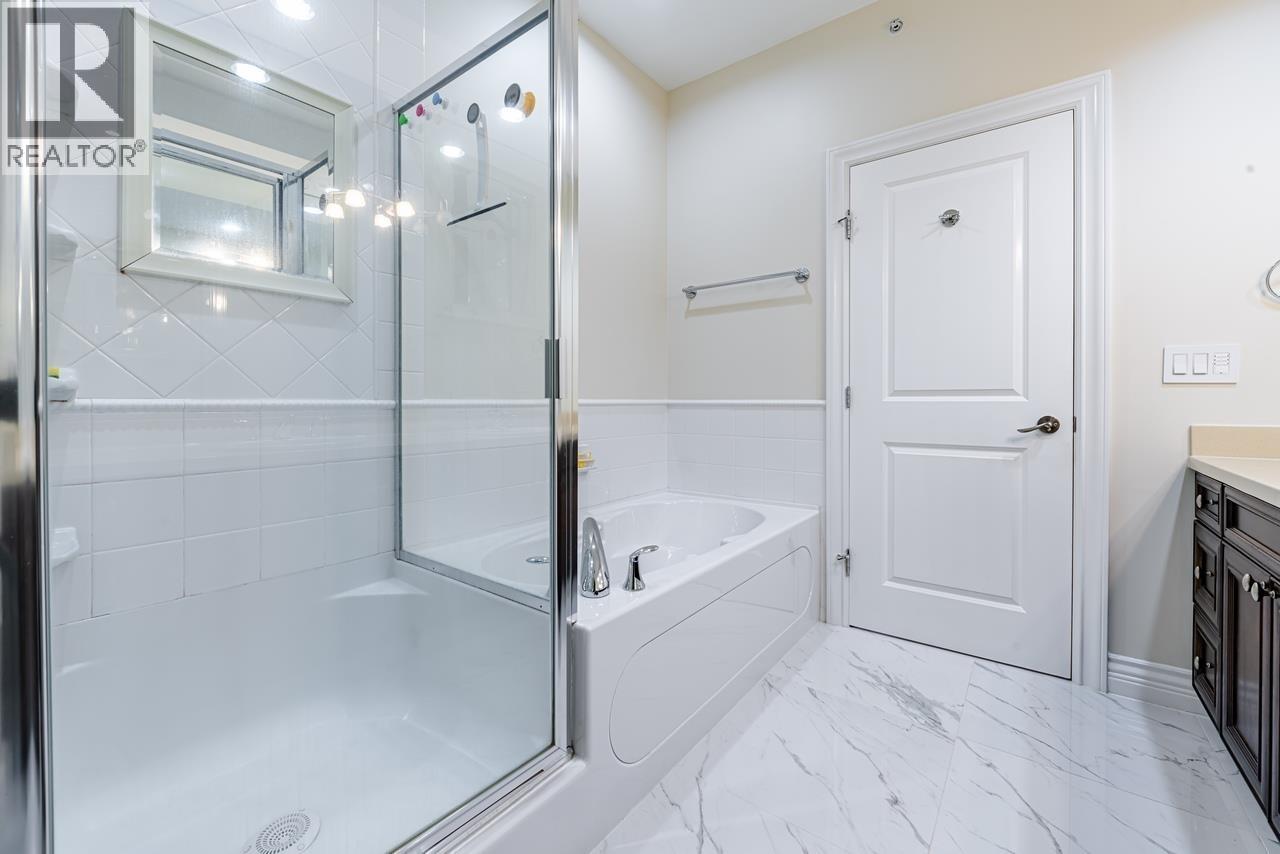 7 Bed, 6 Bath House for Sale in Vancouver – 6386 LARKIN DRIVE, Vancouver – MLS# R3148157 - Image 29