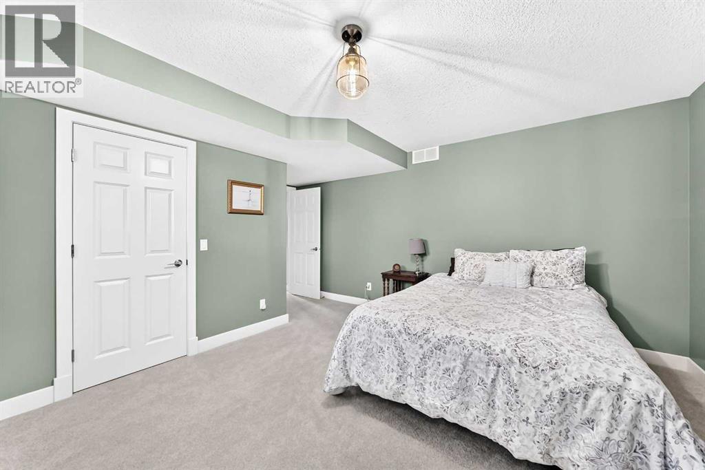 39 Ravine Drive - 39
