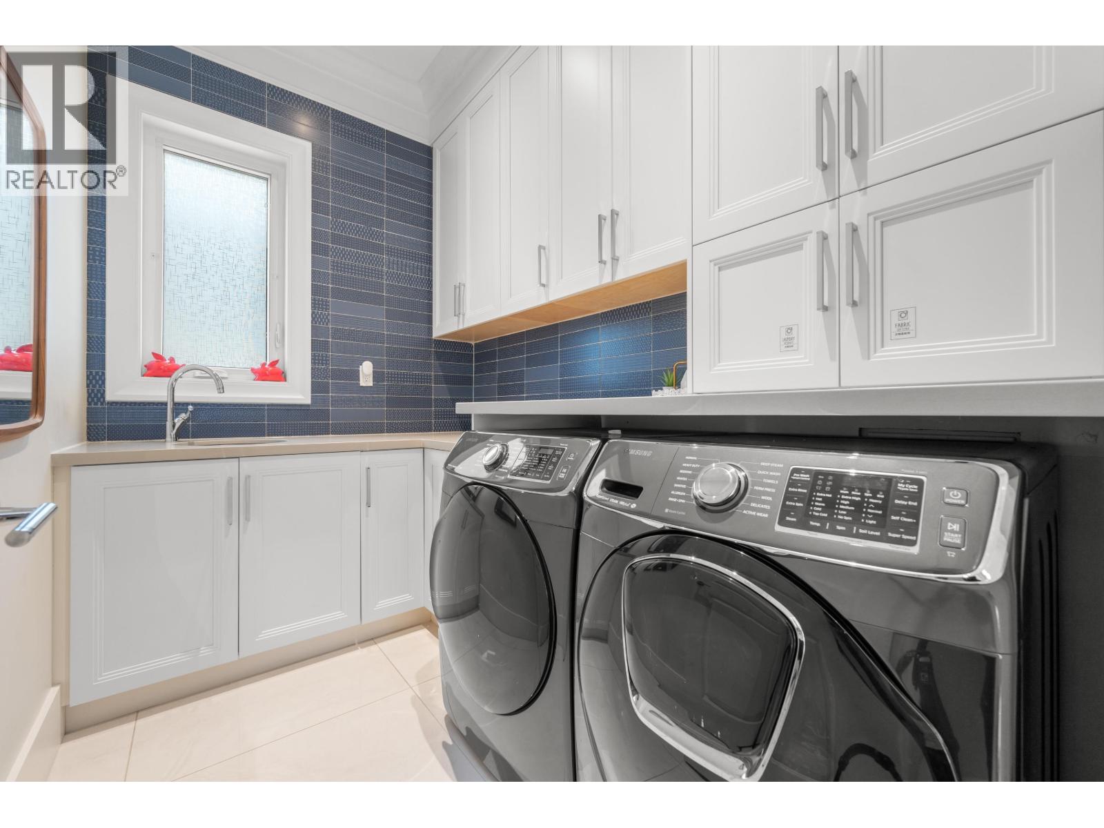 5 Bed, 6 Bath House for Sale in Richmond – 7160 PARRY STREET, Richmond – MLS# R3148472 - Image 33