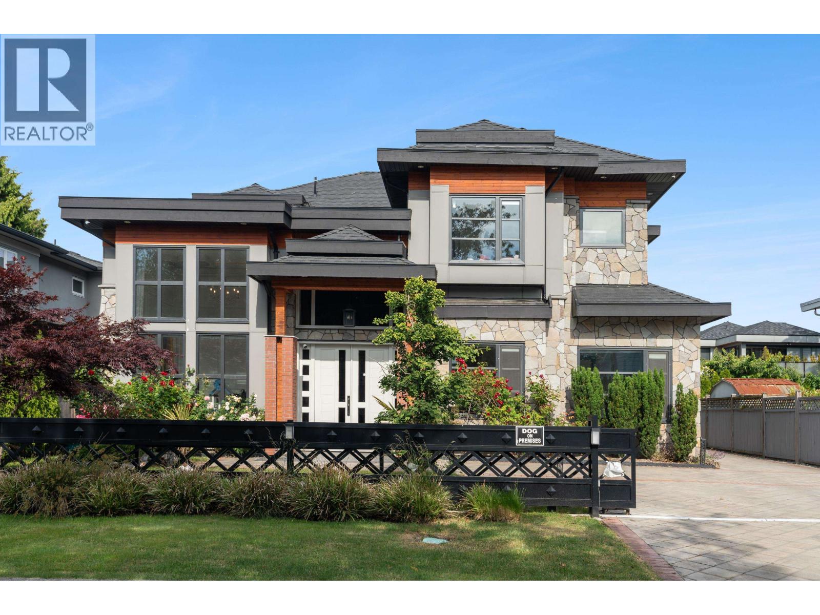 5 Bed, 6 Bath House for Sale in Richmond – 7160 PARRY STREET, Richmond – MLS# R3148472