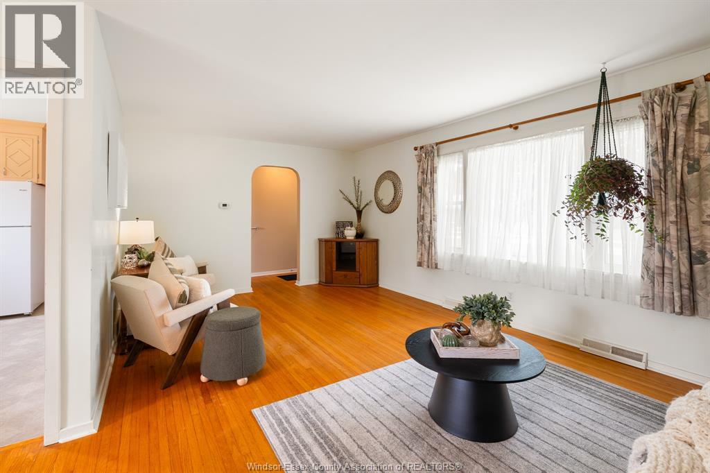 34 Melrose AVENUE - 13
