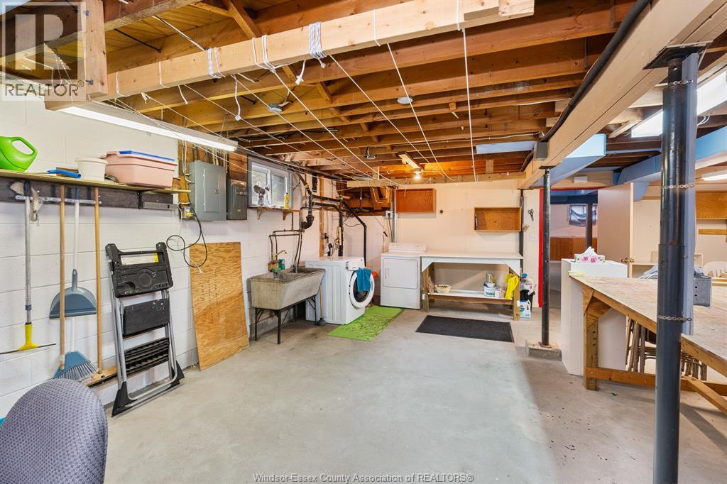 34 Melrose AVENUE - 32