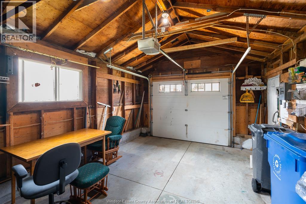 34 Melrose AVENUE - 34