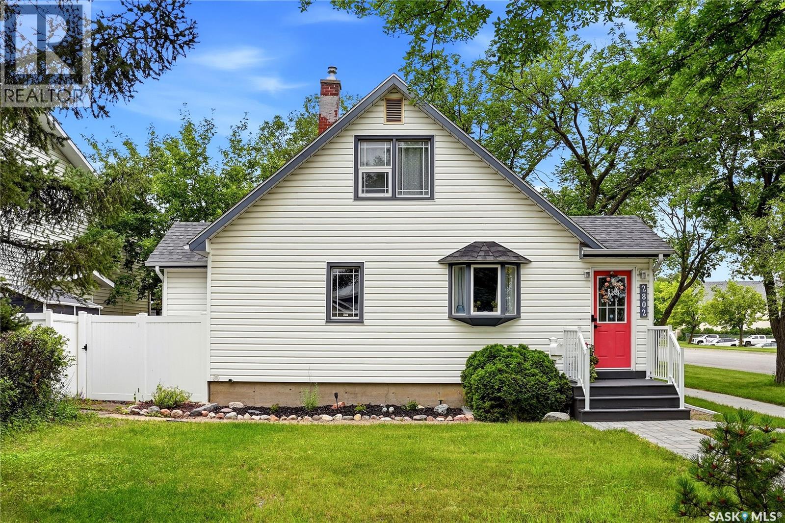 2802 MONTAGUE STREET - 2