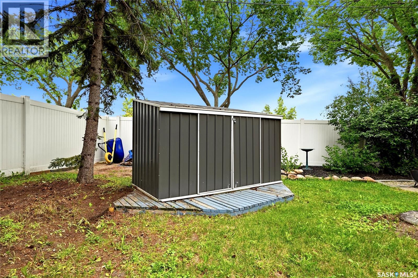 2802 MONTAGUE STREET - Image 37