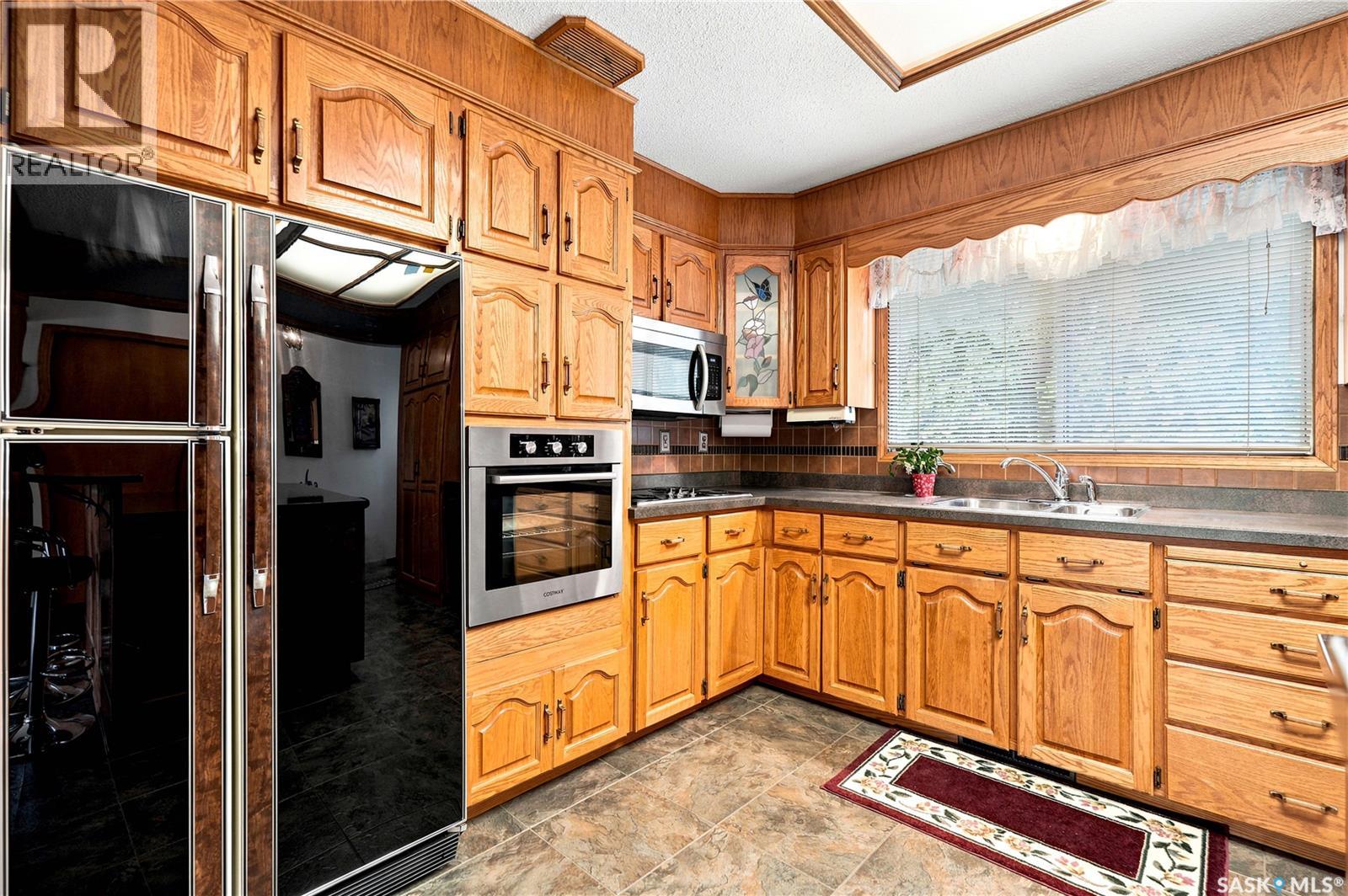 429 Montreal AVENUE S - 11