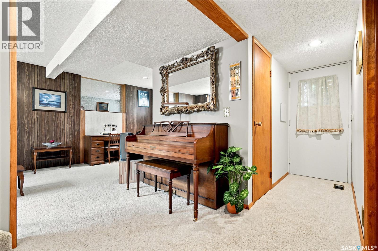 429 Montreal AVENUE S - 28