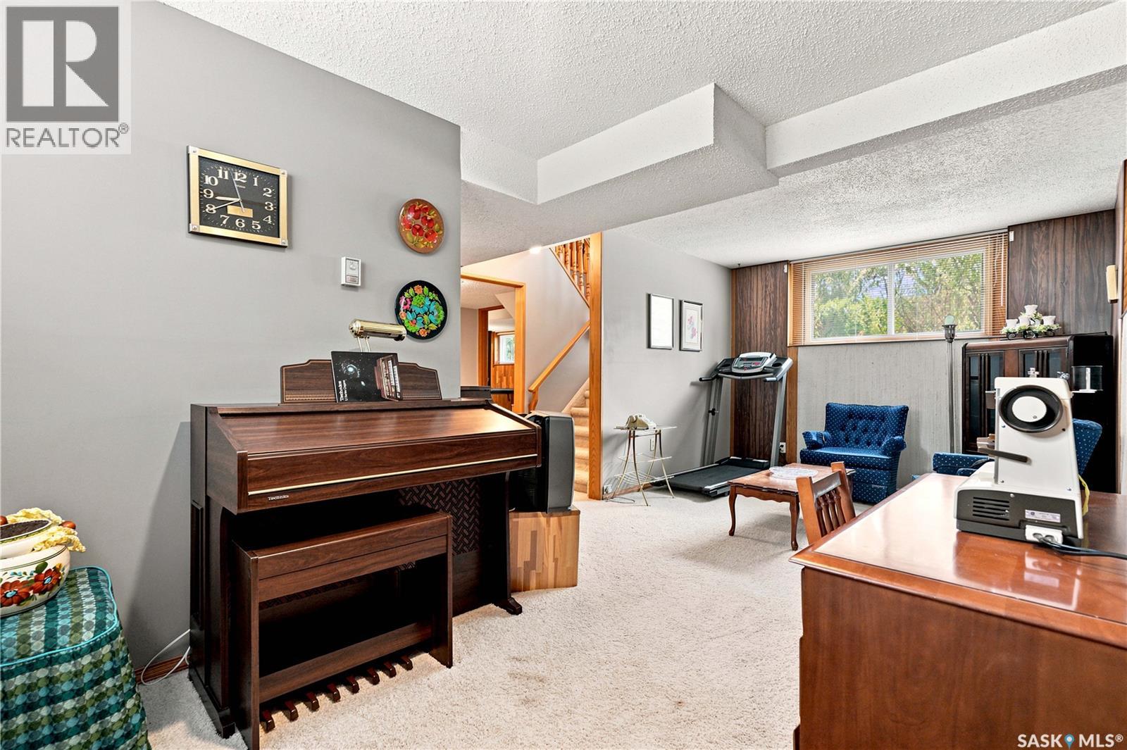 429 Montreal AVENUE S - 29