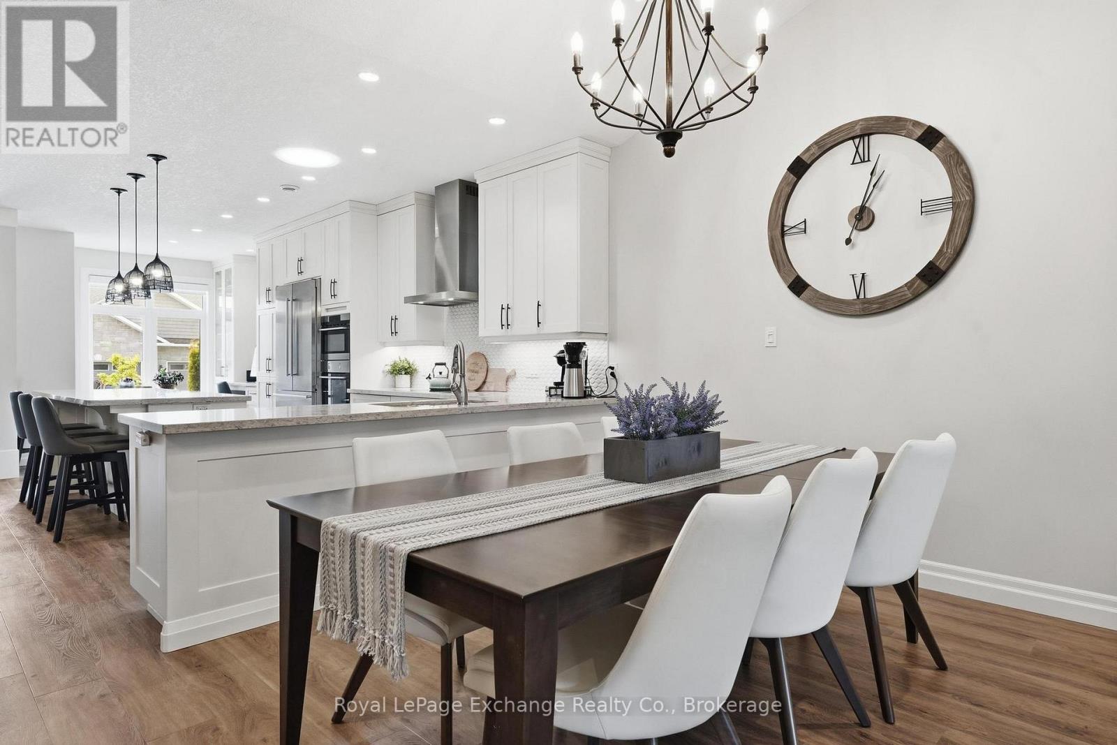 #25 552 DURHAM STREET - 18