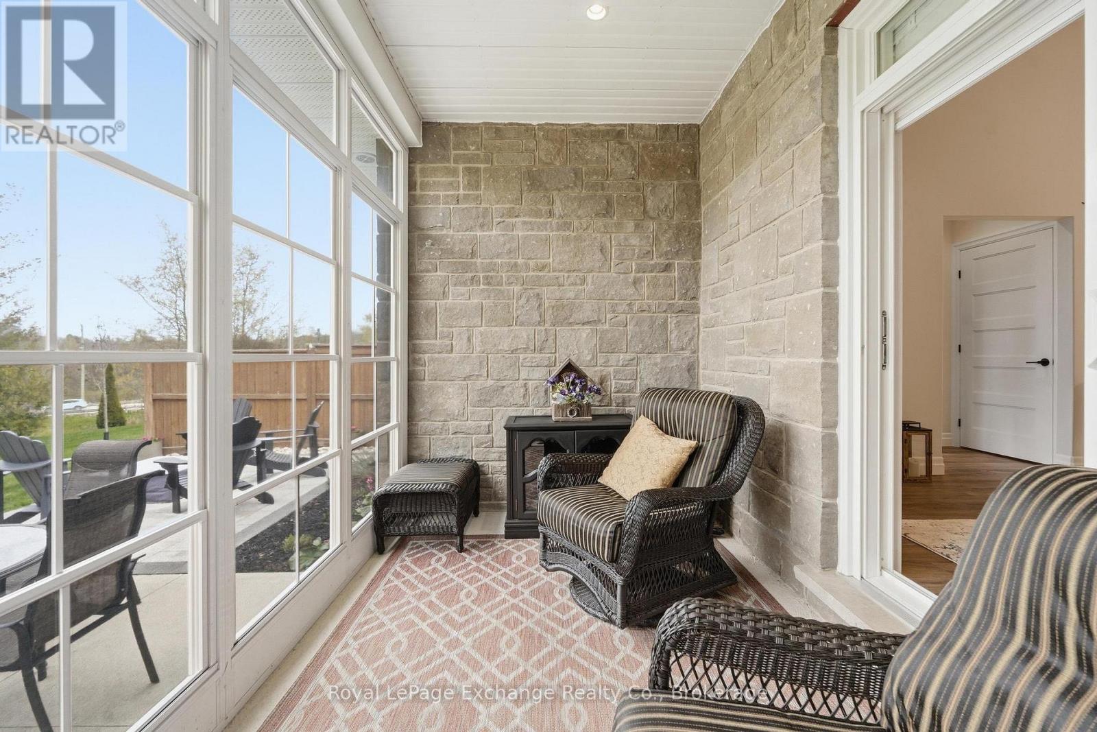 #25 552 DURHAM STREET - Image 26