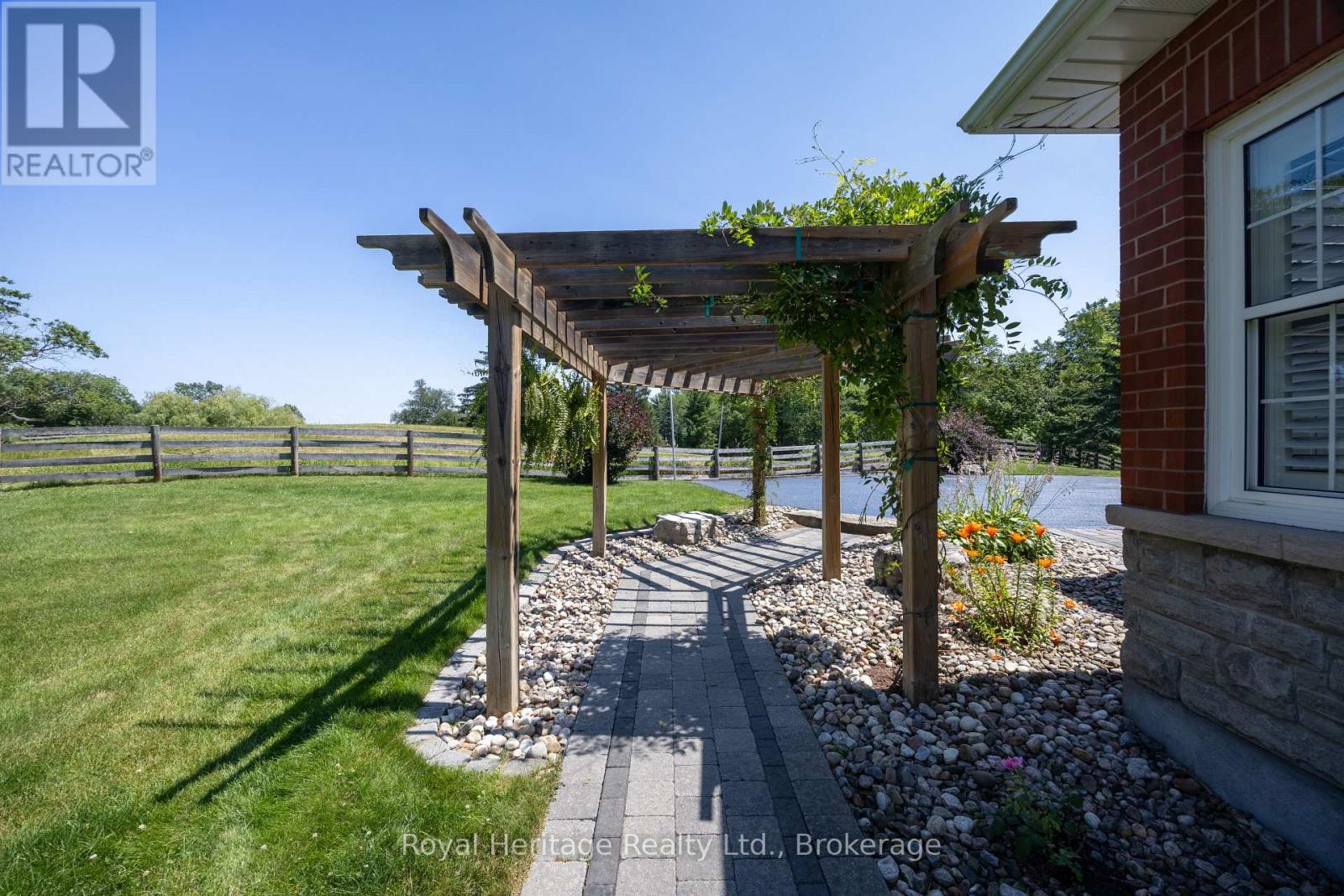 465 CHALK LAKE ROAD - 33