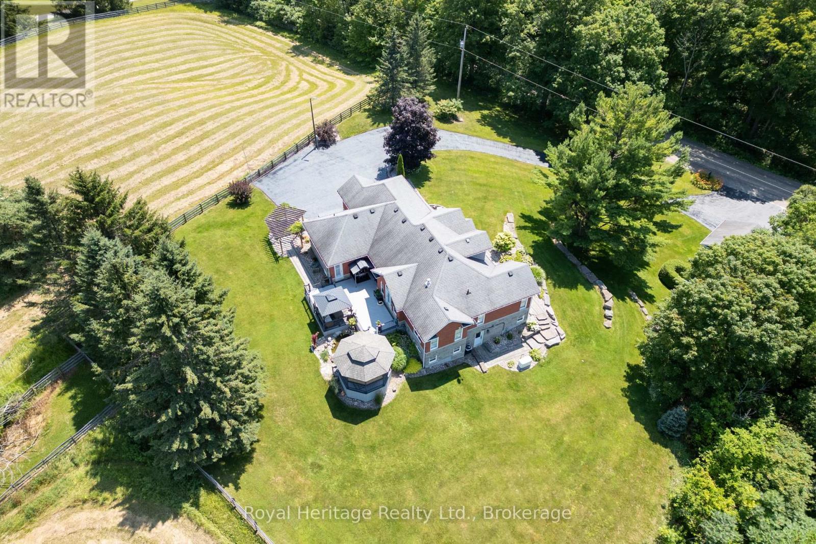 465 CHALK LAKE ROAD - 41