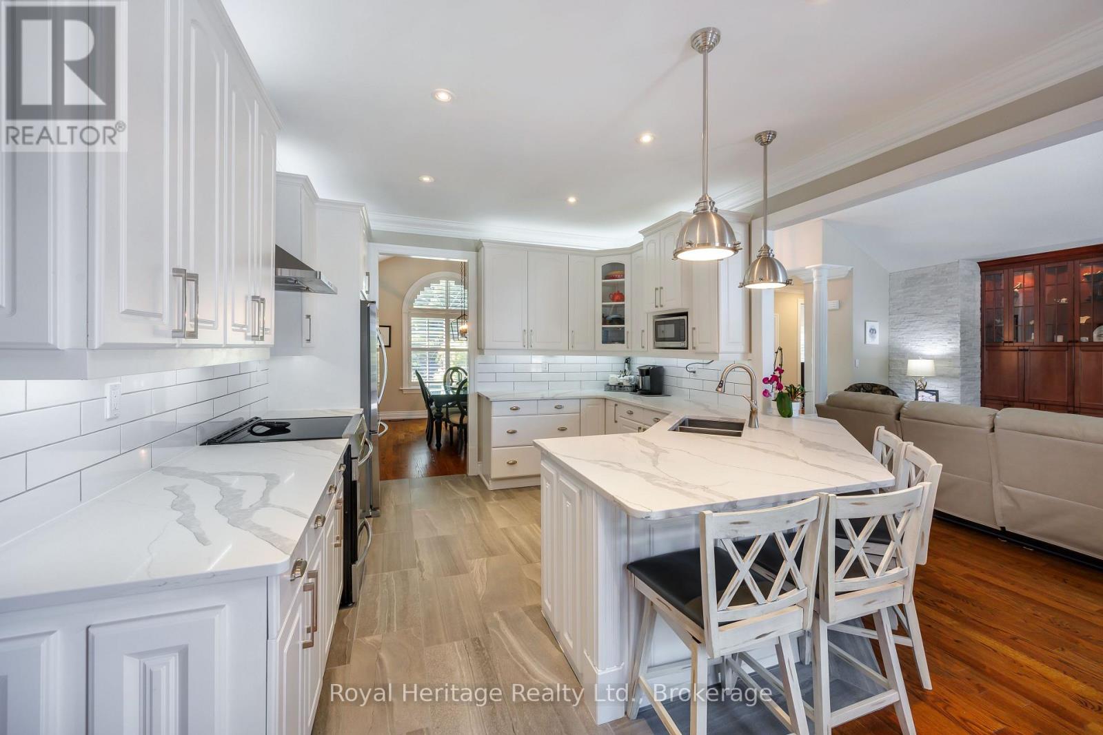 465 CHALK LAKE ROAD - 5