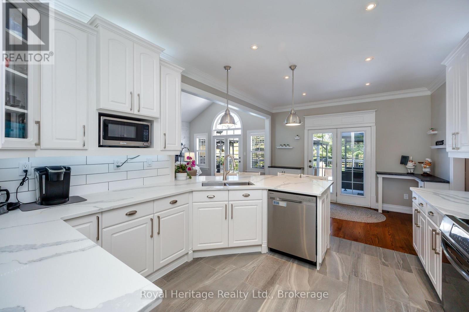 465 CHALK LAKE ROAD - 7