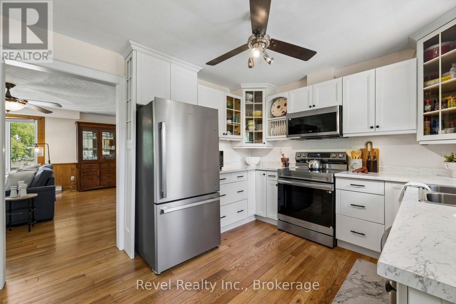 41 LAKEVIEW BOULEVARD - Image 15