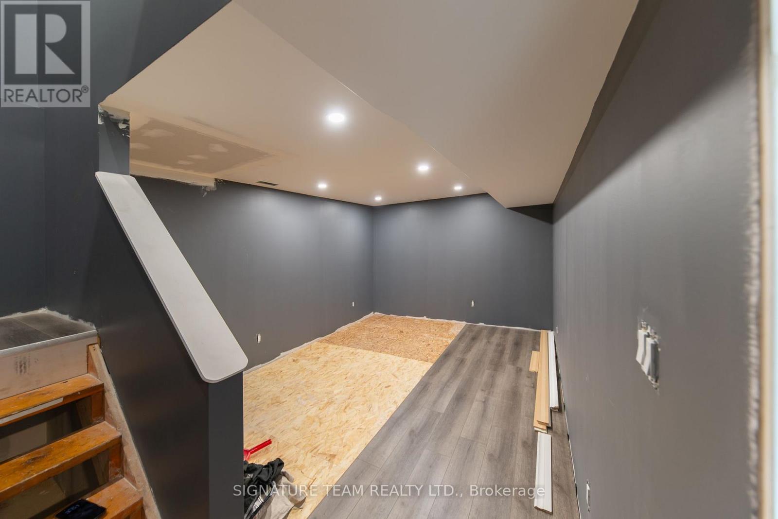 1131 WRIGHT ROAD - 18