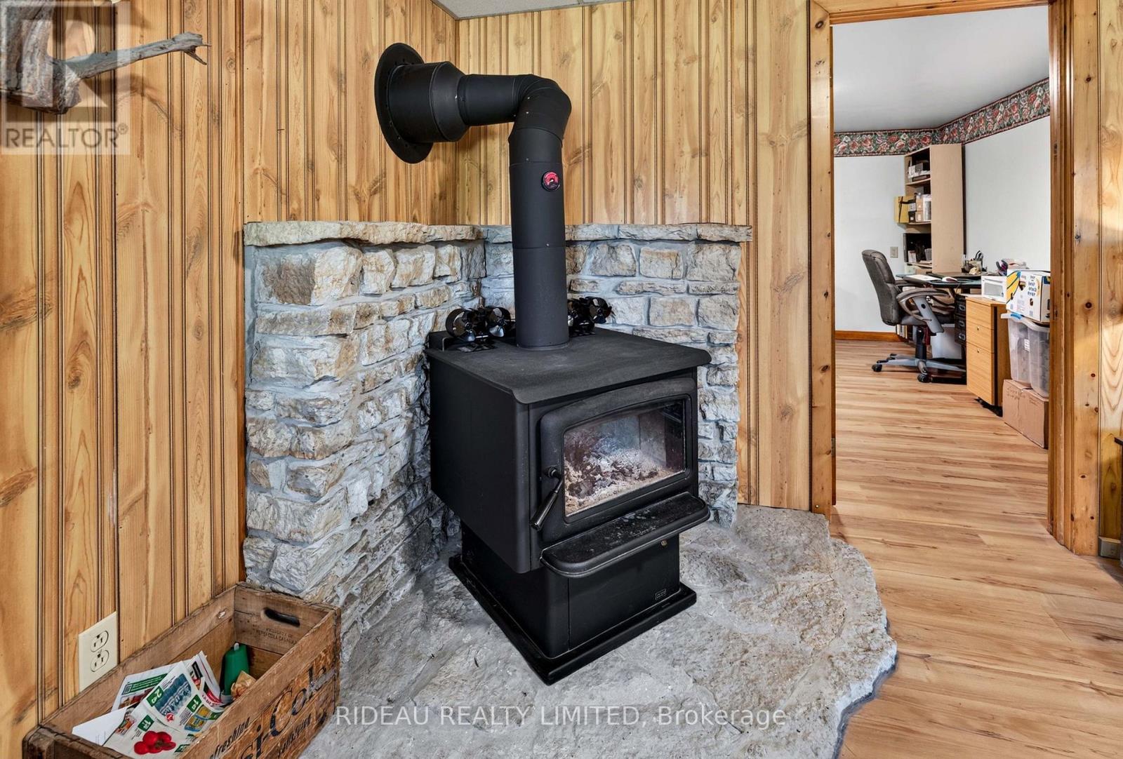 93 MALLENS ROAD - 28