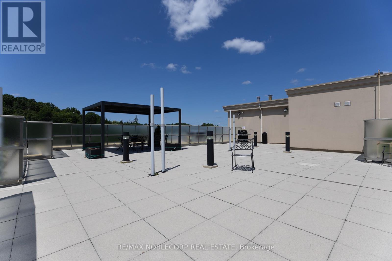 #105 8201 ISLINGTON AVENUE - Image 37
