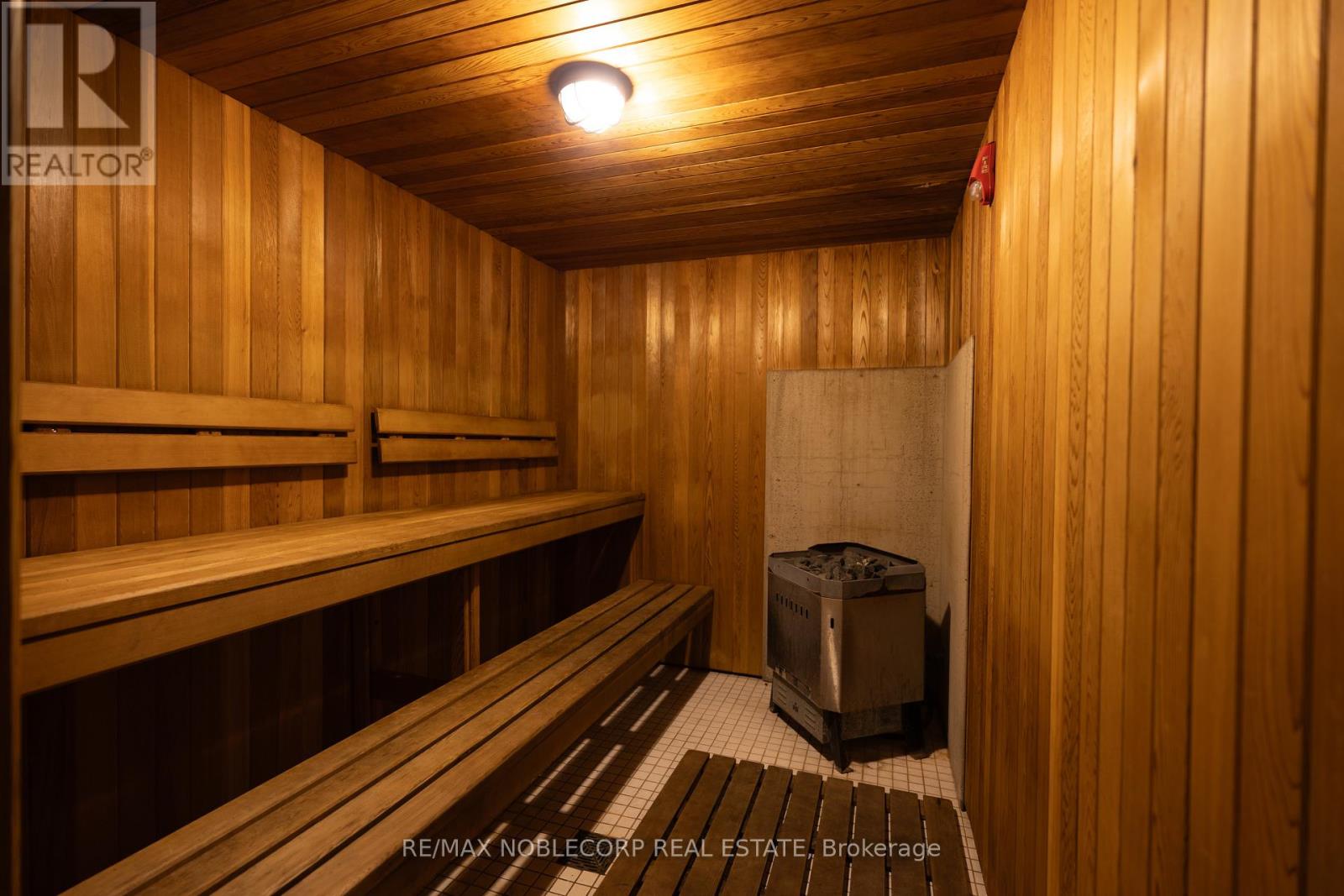 #105 8201 ISLINGTON AVENUE - Image 34