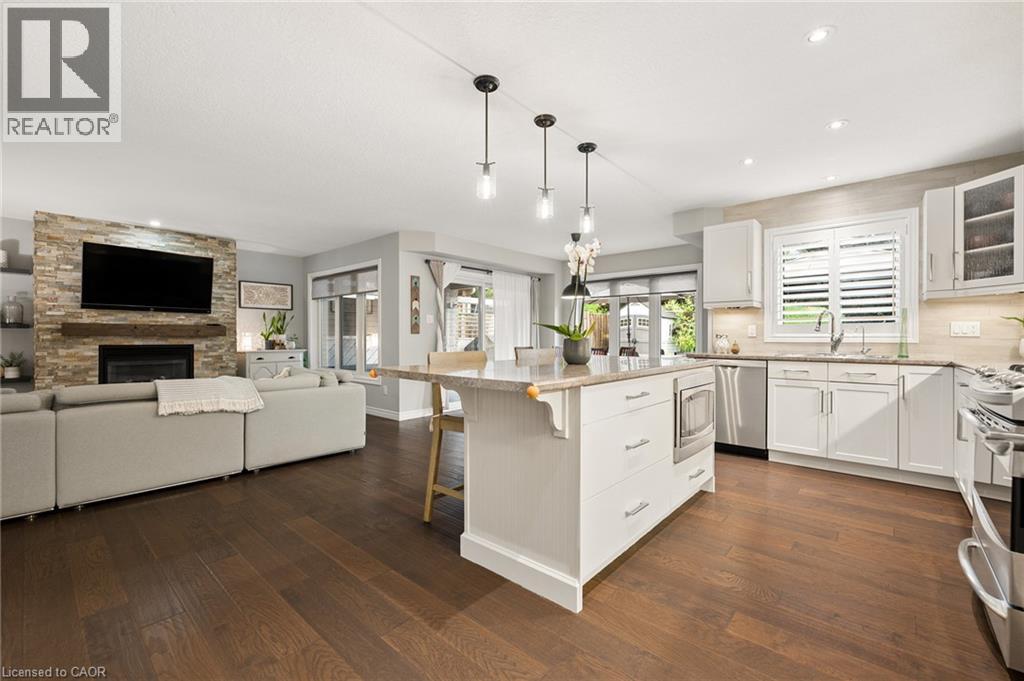 142 MAPLECREST Drive - Image 11