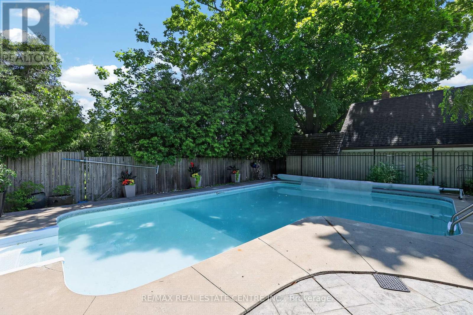 12429 WOLSELEY STREET - 28