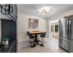 9 Stella Street, Pelham, ON L3E0T6 Photo 23