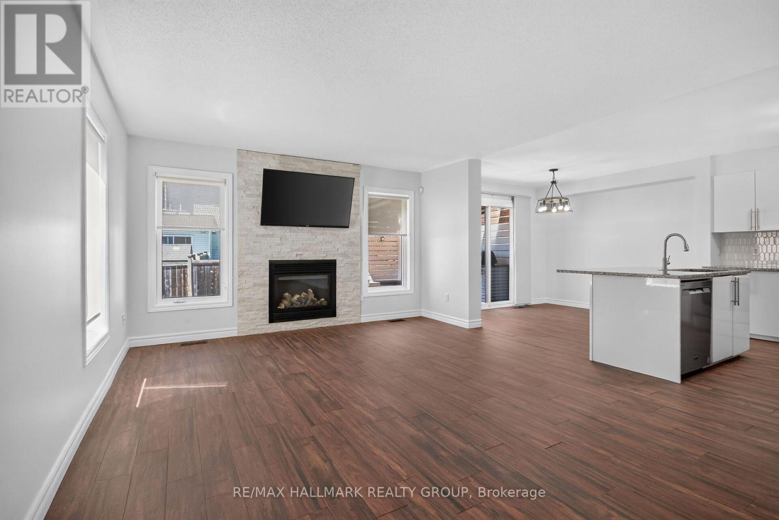 114 DUNFOREST TERRACE - 10