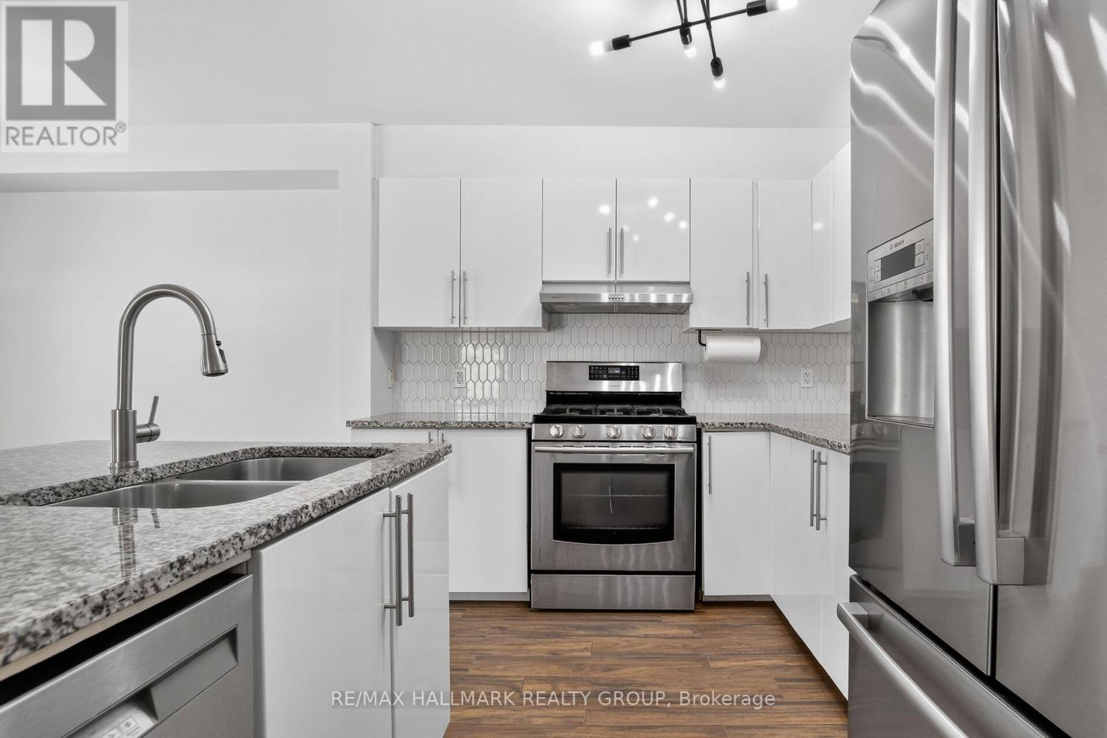 114 DUNFOREST TERRACE - 17