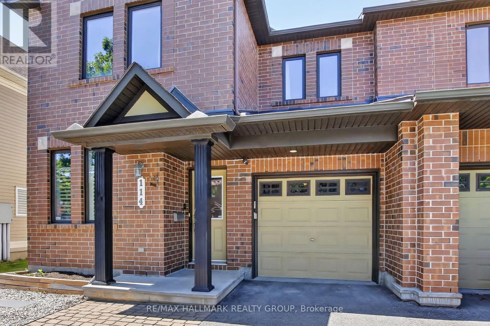 114 DUNFOREST TERRACE - 2