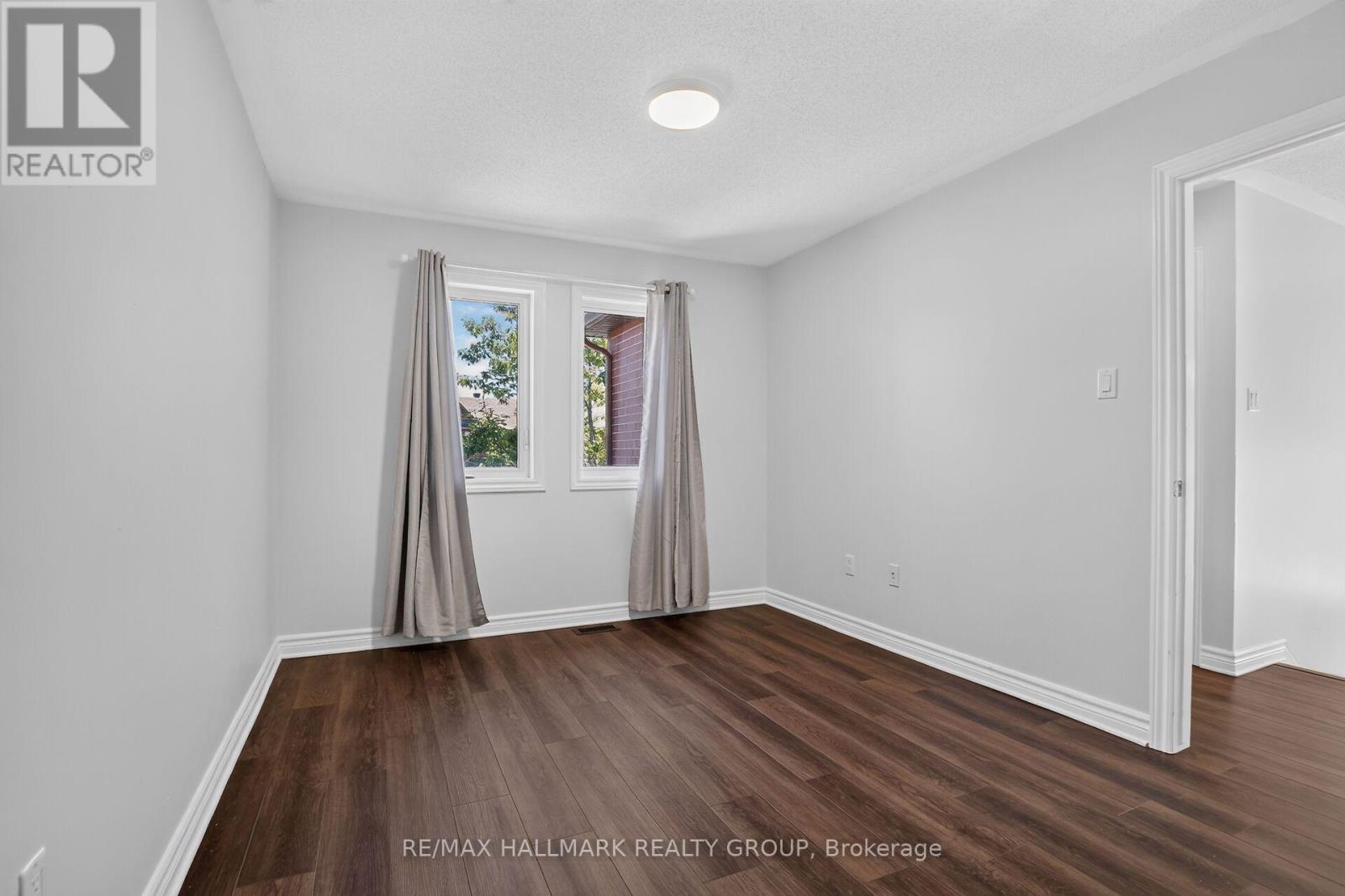 114 DUNFOREST TERRACE - 31