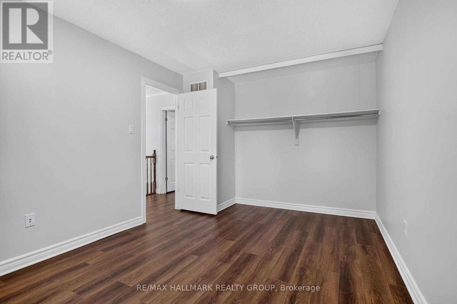 114 DUNFOREST TERRACE - 32