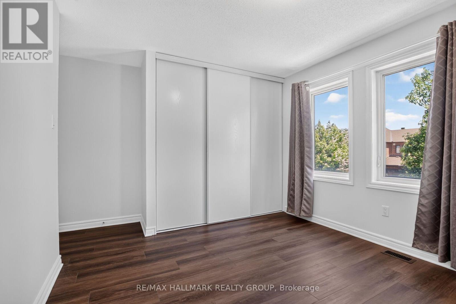 114 DUNFOREST TERRACE - 34